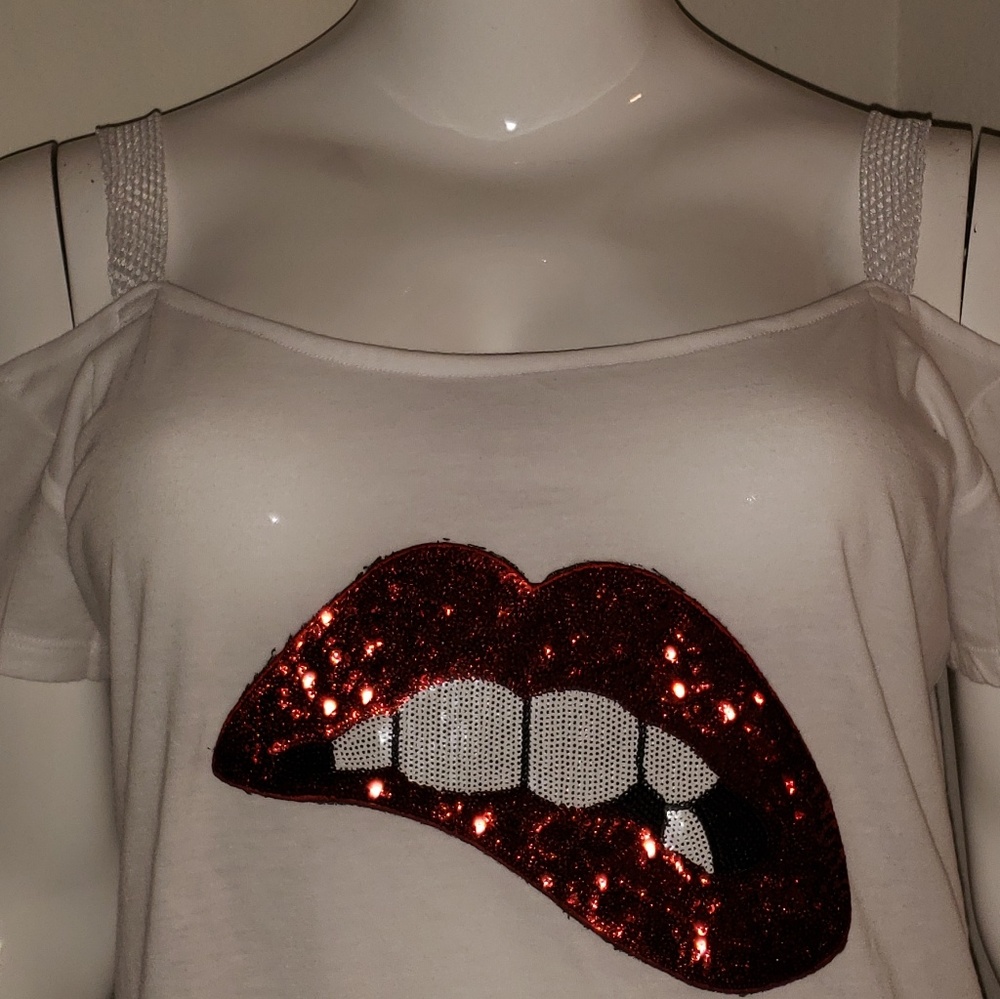 Sassi Rebel Plus size cold shoulder t-shirt - Picture 4 of 6